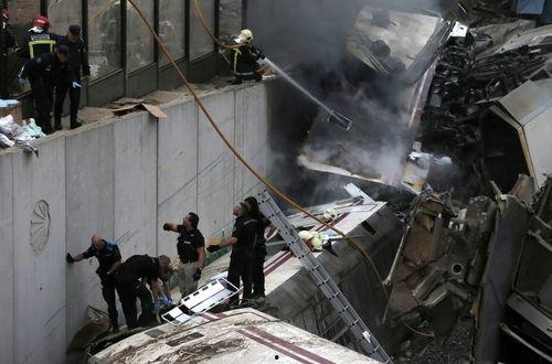 脱轨搞笑 图片,笑翻你的视觉奇遇